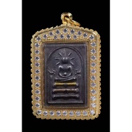 龍婆坤 2541 崇迪佛】

Phra Somdej Bang Phai


✨ Wat Nakhon In｜超級 Rare 版本｜佛牌書籍有記載 ✨

✅ 僅製作 1270 枚｜✅ SMK 權威驗證