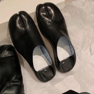 Flat Shoes Silver Tabi Ninja Shoes Women Split Toe Flats Trotters Mocasines Mujer Solid PU Leather