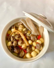 【升升】皇室御膳人蔘蓮子煲湯