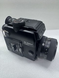 Rolleiflex SL2000 F + 50mm f1.8 HFT Rollei 市場小有，135mm 底片，值得收藏