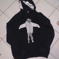 Bershka hoodie billie eilish
