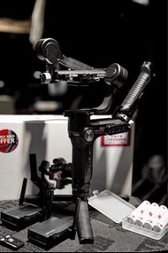 ZHIYUN weebill s| 智雲三軸穩定器 & 鱗甲圖傳 & SmallRig 配件