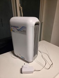 b-MOLA 空氣淨化器(no filter)