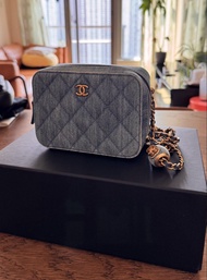 放售 chanel 22c 牛仔布金球相機包 camera bag  有盒有單