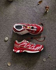 SALOMON XT-6
