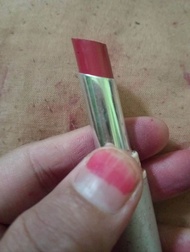 Lipstik Wardah  Rijek kemasan