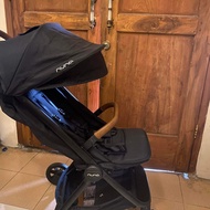 NUNA TRVL CAVIAR PRELOVED LIKE NEW