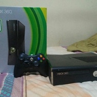 Second XBOX 360 500GB