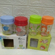 2 glass jars with plastic lids of 400ml and 440ml