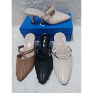 Yongki KOMALADI RIGHTS 5 cm