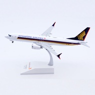 Jcwings 1: 200 Alloy Airplane Model Singapore Airlines Boeing B737-8Max 9V-MBA