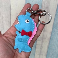 療癒小物 淺藍色 恐龍 純手工縫製 皮革 鑰匙扣 小尺寸