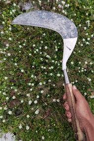 Arit Sabit baja isi Super Tajam Full baja Siap Pakai Arit Rumput Padi Ranting Terbon Alang Alang Bab