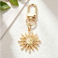 1pc Unisex Alloy Sunflower Keychain, Fashionable Exquisite Accessory, Bag Charm, Car Key Fob