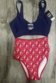 Speedo 泳衣