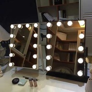 LED 燈泡直播化妝鏡（插電款、充電款、時間款）