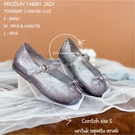 Acrylic Shoe Display Stand / Shoe Stand / Acrylic Shoe Stand