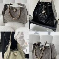 全新正貨 CHANEL 25c 24k Hobo Handbag Bag Vanity Case Black Grey 長盒子 手袋 腋下袋