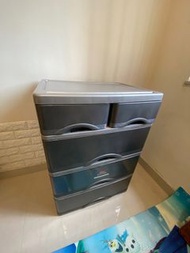 二手 置物櫃 收納櫃 收納架 膠 收納箱 衣櫃 玩具收納箱 storage shelving unit wardrobes cabinet
