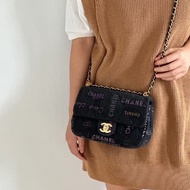 CHANEL CF黑色牛仔丹寧 塗鴉肩背斜背包21*13*7 98新配件塵袋