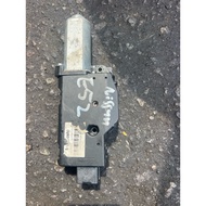 Nissan Elgrand E52 Sunroof Motor