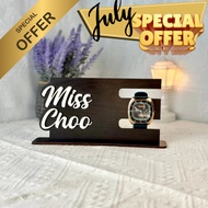Table Stand Papan Tanda Nama Ukir Kayu | Custom Nama & Design | Nameplate Meja Eksklusif