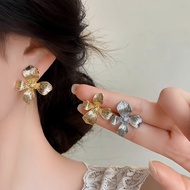Vintage 4-petal flower earrings for parties I 2 GIRLS ACCESSORIES I