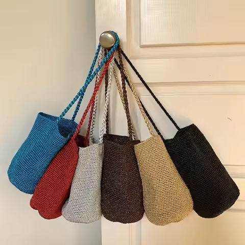 Casual Large Capacity Handwoven Bucket Bag Solid Color Straw Design Metal Line Bucket Bag Boho Handm