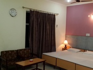 โรงแรมพาวัน (Hotel Pawan)