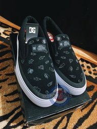 Sepatu slip on DC x Wes kremer original