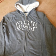 Hoodie Gap