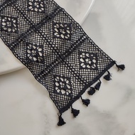 Cozy Cotton Woven Table Runner Black / White Squares