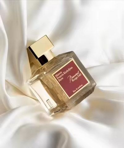 Maison Francis Kurkdjian Baccarat Rouge 540 Pure Perfume 2.3 Fl Oz, Long-Lasting Luxury Fragrance, P