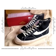 Original] Gazelle Hi Black WhiteCOMPASS BRAND NEW