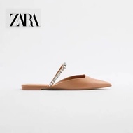 Zara รองเท้าส้นเตี้ย แต่งสายรัดข้อเท้า สีเบจ แวววาว สําหรับผู้หญิง 2522910 098