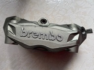 Brembo輻射卡鉗AK550卡鉗 右卡