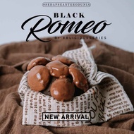 Blicious Black Romeo Biskut Kuih Raya