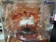 7仔: Pokemon 噴火龍 模型