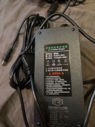 鋰電池充電器