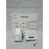 SAMSUNG 25W TYPE C SUPER FASTCHARGING CHARGER Type C to Type-C Cable Black & White