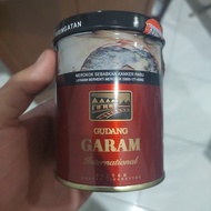 Kaleng Rokok Bekas Surya & Gudang Garam