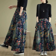 LC1970 Premium Oversized Floral Jeans with Elastic Waist, Latest Retro Fashion