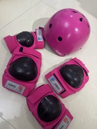Decathlon oxelo 兒童頭盔及護手踭護膝膝頭