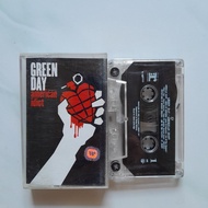 kaset green day american idiot