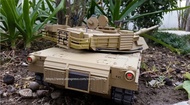 รถถัง Heng long | M1a2 Abrams รถถัง | รุ่น7.0 Pro พร้อมยางเรเดียลพร้อมด้วยล้อพลาสติกอินฟราเรดและแทร็