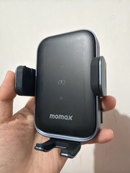 Momax Q.Mount Smart 6 Wireless Charging Car Mount