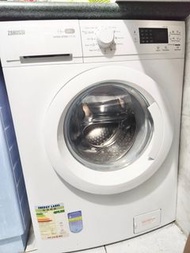 95% 新 前置式Zanussi 洗衣機 7.5kg （飛頂）