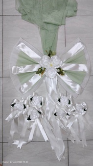 BUNGA HIASAN MOBIL PENGANTIN - BUNGA MOBIL - DOORPRIZE - BUNGA HADIAH SIMPLE - BUNGA MOBIL PERNIKAHA