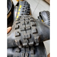 Maxxis dhr 27.5x240 tires