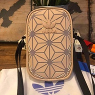 กระเป๋าสะพาย ADIDAS 3D Airliner mini shoulder bag กระเป๋าสะพายรุ่นใหม่ขนาดมินิ สไตล์ ISSEY MIYAKE ใช